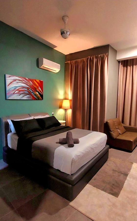 Maya Empire Studio Kampong Bukit Lanjan Εξωτερικό φωτογραφία