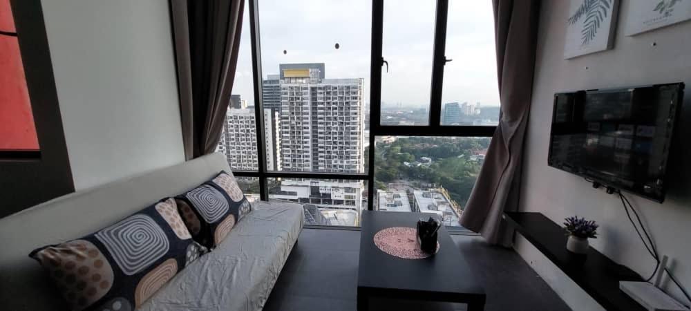 Maya Empire Studio Kampong Bukit Lanjan Εξωτερικό φωτογραφία